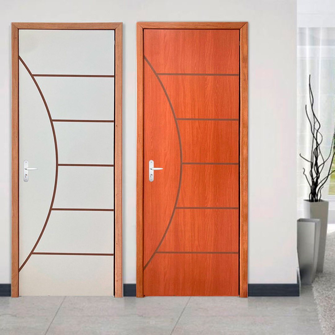 Front of men's Basic Tee in black.